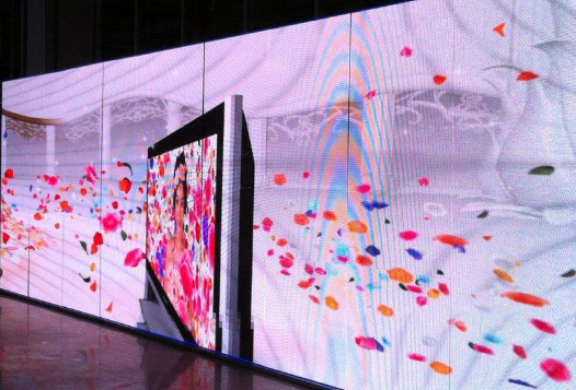 室內(nèi)全彩LED顯示屏的使用注意事項(xiàng)？